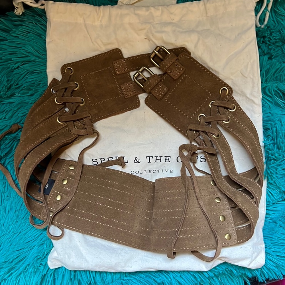 Spell & the gypsy collective Josephine suede belt size medium